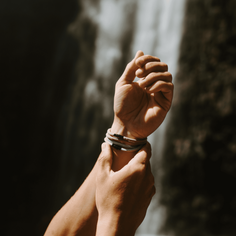 Poedagar Men's Quartz Watch - Buy 1 Get 3 Free