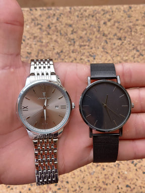 [Buy 1 get 2] Quartz watch and an All Black for free